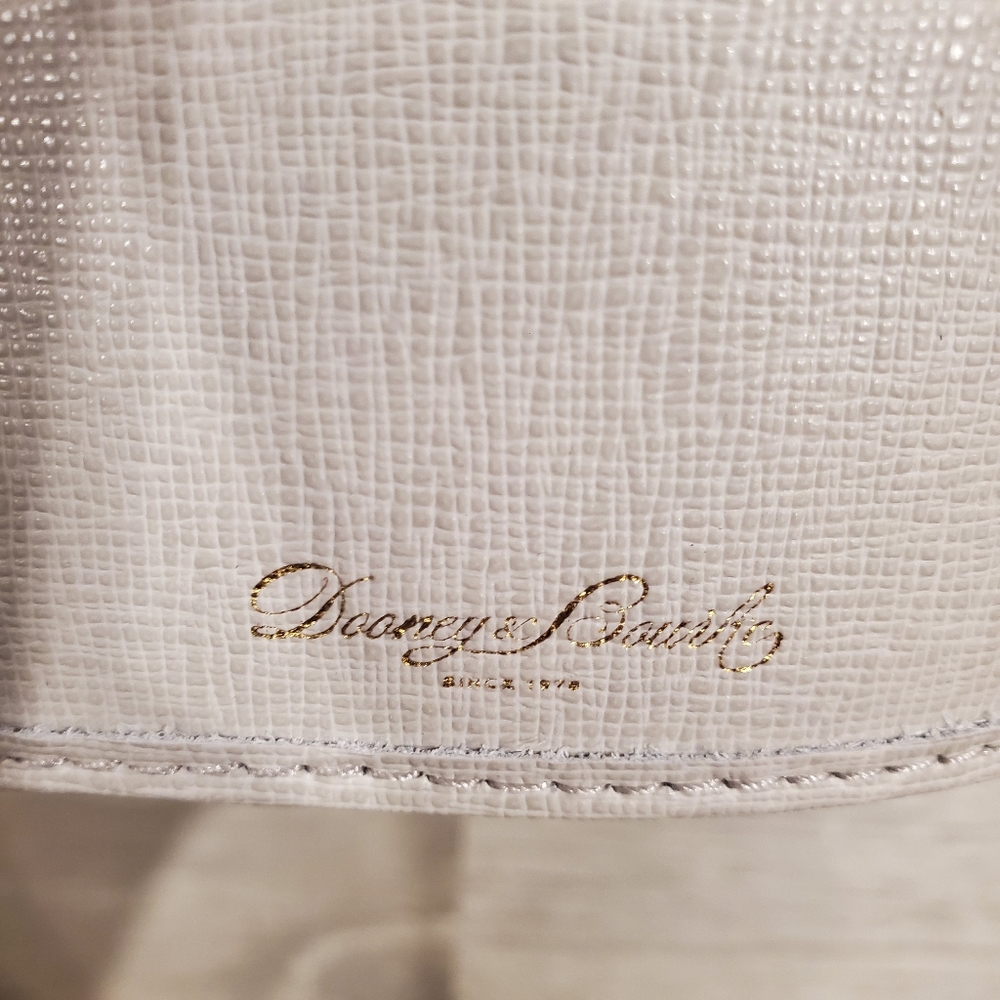 NWT Dooney & Bourke Continental Clutch Wallet - Picture 3 of 6